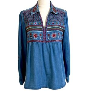 CHELSEA & THEODORE Blue Chambray Embroidered Yoke Long Sleeve Boho Top